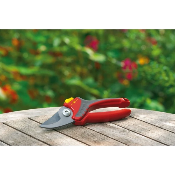 WOLF-Garten Gartenschere Comfort Plus RR 2500 (rot/grau, 2-schneidig) – Bild 3